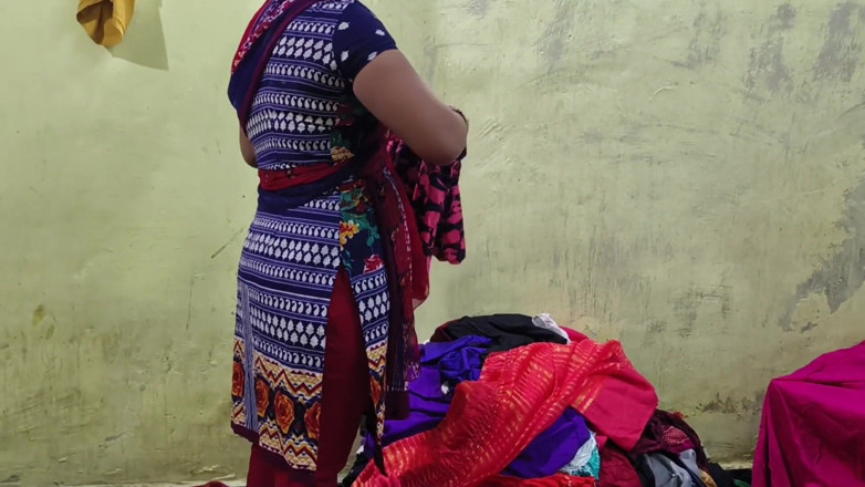 Mumbai Ashu: ทิ้งเสื้อผ้าที่ใช้เซฟไว้ที่บ้าน
