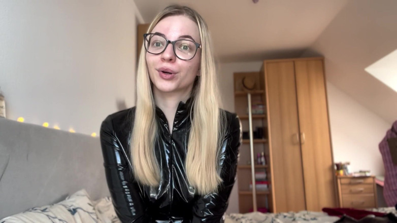 Goddess_Bella_Rae: Do You Feel Bad About Being a Beta? This Video...