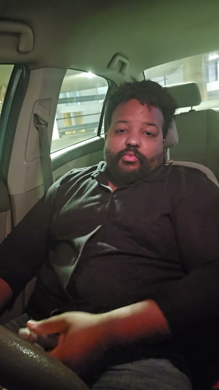 Eddie Venezuela: Black Stepdaddy Cums Parking Lot