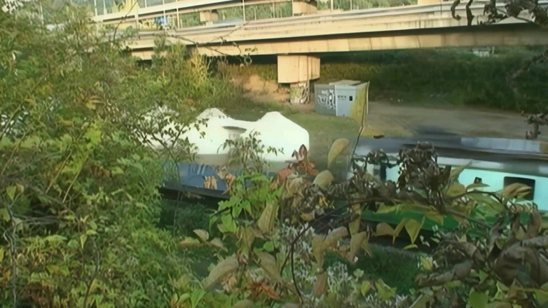 PURZEL HOT Clips: Une ado sexy se fait mouiller la chatte et baiser...