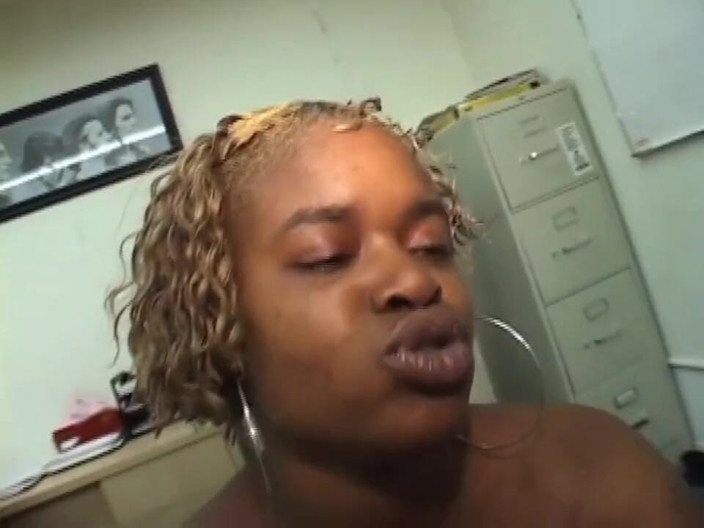 Vintage megastore: begging for some white boy cum