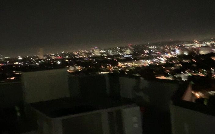 Sensual productions: Scopata sul tetto nelle colline di Hollywood