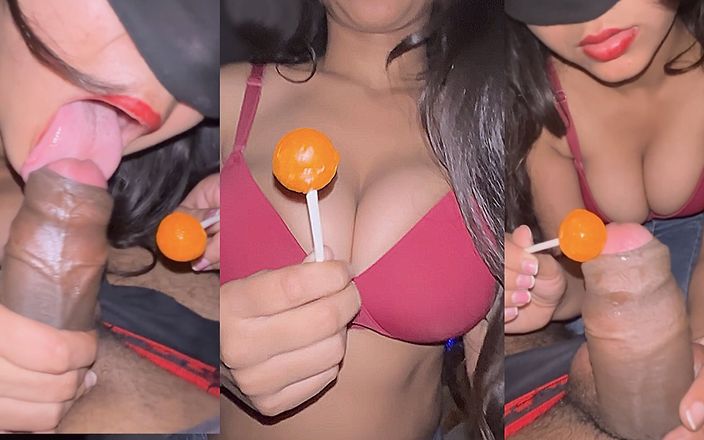 Dashing Danish: Velmi sexy kouření lízátka od přítelkyně Dillí! Indická desi dívka 18...