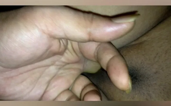 Maxxxx: Desi Girl