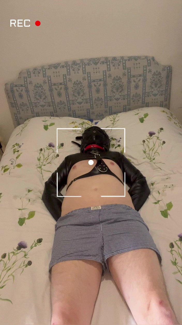 Maitresse Clara: Facesitting mit meinem großen Hintern...