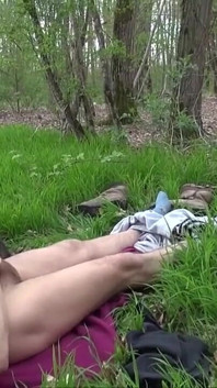 Mature bourgeoise hard anal fucked outdoor by the garderner