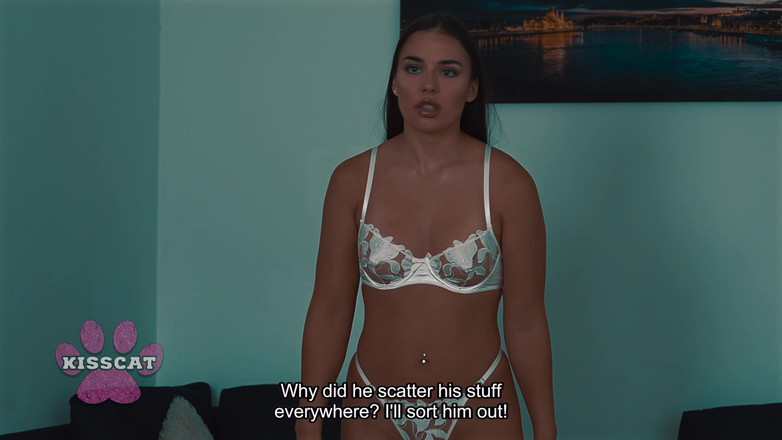 KissCat: ファミリーハウス シーズン1第5話 おばさんが義理の義理の妹ミランが義理の兄弟とセックスするのをシェアベッドで見つかる