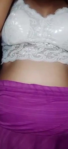 Momib45: दोस्त को नग्न कॉलिंग