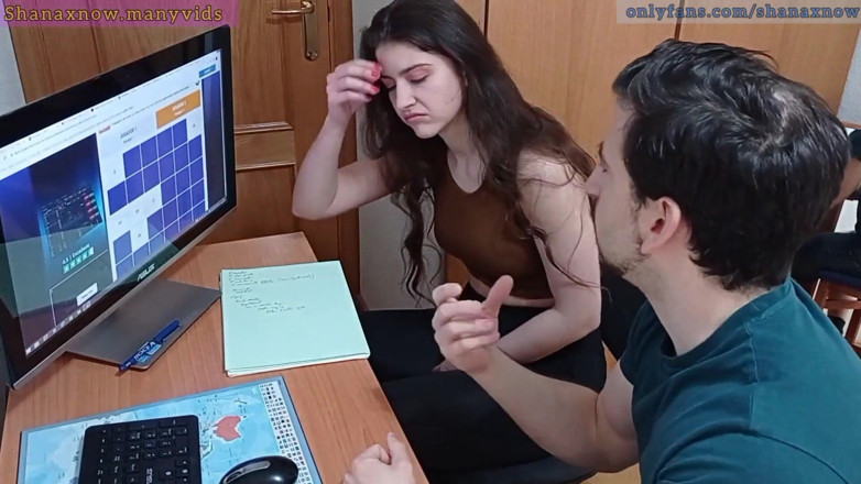 Shanaxnow: Estudante boquete porra na boca