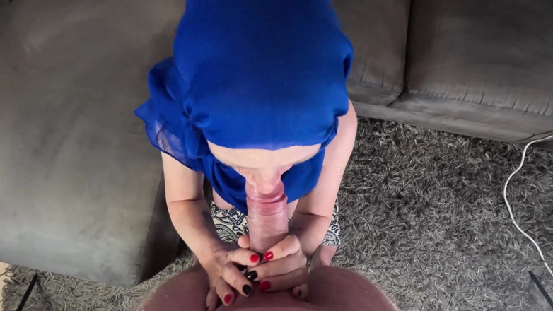 ZenitheBloodRose: Luând o muie în timp ce poartă hijab