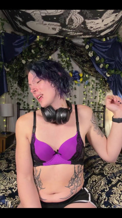 Lingerie and Music thumbnail