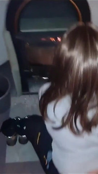 Perempuan jalang pecah