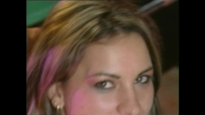 Forte Porno: Podwójna penetracja i wytrysk w ustach dla młodej dziwki w...