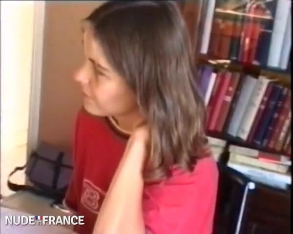 La France a Poil: Casting of a young hairy brunette banged and jizzed on...