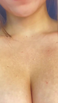 Miajacksonn - 2841127