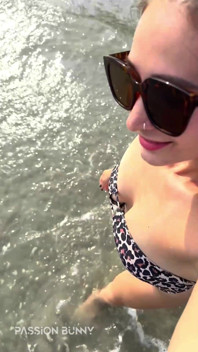 Sexy Bikini E Relax Sulla Spiaggia Tropicale