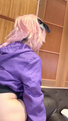 Tsuki-miko: Astolfo je nadržená, prosí prsty šukání jako mazlíček