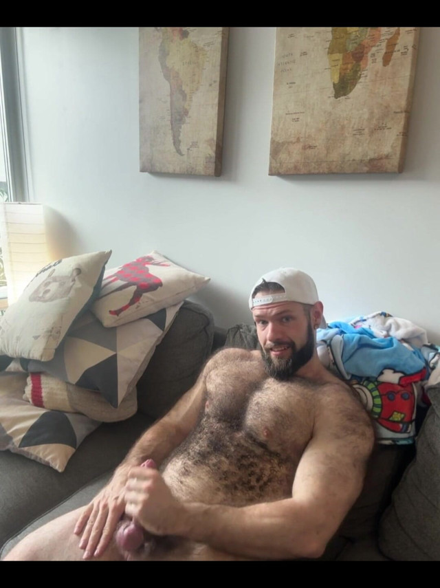 Just Had to Bust a Load Today (Beefy Canuck) Just Had to Bust a Load Today (Beefy Canuck)