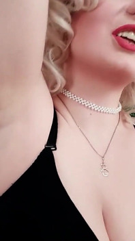 Pokyny k honění joi výprask POV límec a vodítko strap-on femdom video - kompilace od Arya