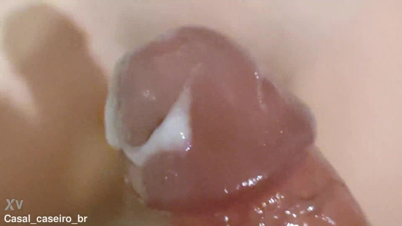 Casal Amador: Manželka bere několik dávek spermatu na své sexy tělo