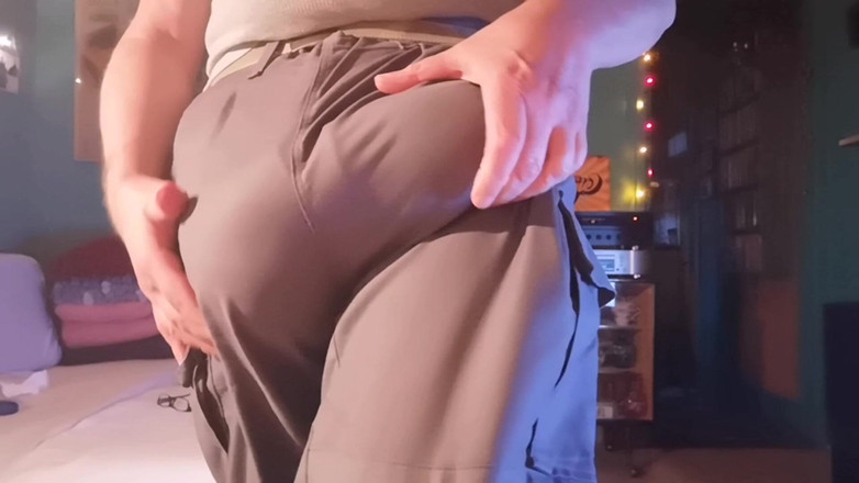 Monster_Meat_: Pamer celana dalam baruku