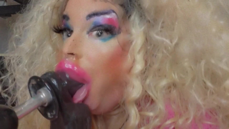 Slut giga: BBC Bimbo Gagging