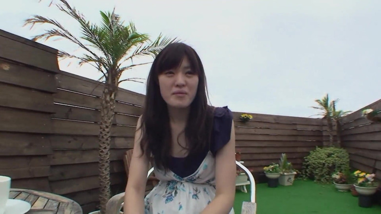 Radical Asian: Pizdă japoneză păroasă reală se joacă și se fute