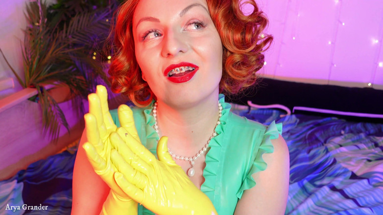 Arya Grander: Rude JOI in latex - fetish MILF sex fun!