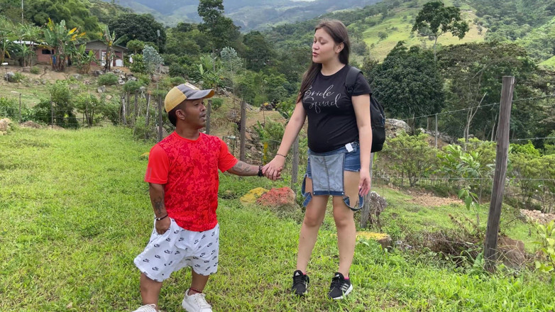 Julianaburning: 나는 부유한 임신한 신혼여행 여자친구를 캠핑장으로 데려가서 결국 내 부유하고 거대한 자지를 그녀의 좁은 엉덩이에 밀어 넣습니다.