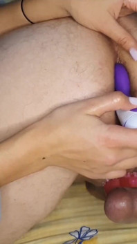 Sesi femdom panas menolak dildo dalam pantat gemuk hamba, palam punggung, penggetar, dildo kaca, pancutan mani besar