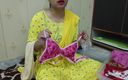 Saara Bhabhi: Suja meia-irmã sexo role play