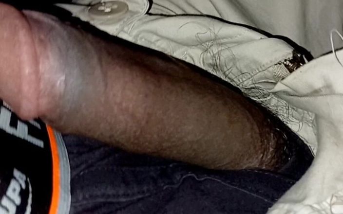 Fullfun-desi: Am labă pula celui mai bun prieten al meu dimineața