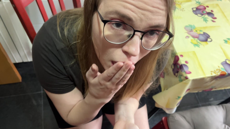 bitetwin9: Morning Sperm Load Delivered for Breakfast
