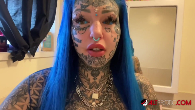 Alt Erotic: Amber lukes solo-masturbation in quarantäne