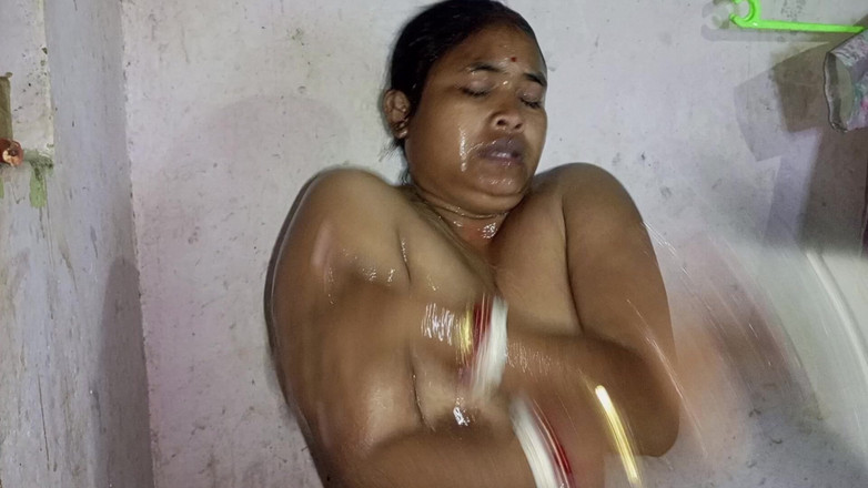 Mridulmadhu: Suami Isteri – Video Seksi Deshi Penuh