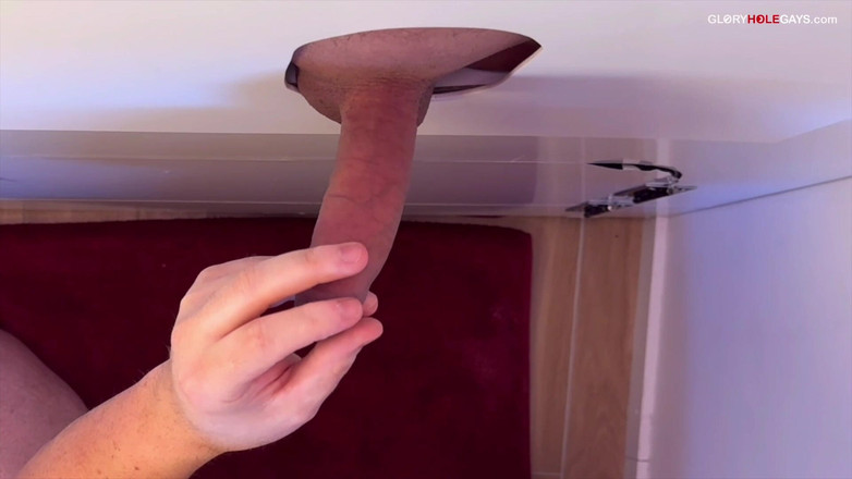 GLORYHOLEGAYS: Junger schwuler typ am gloryhole - über eine stunde Nonstop-action