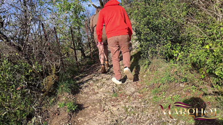 Sexymarghot: L'interdit En Plein Air Mon Beau-fils Succombe À La Tentation Sauvage