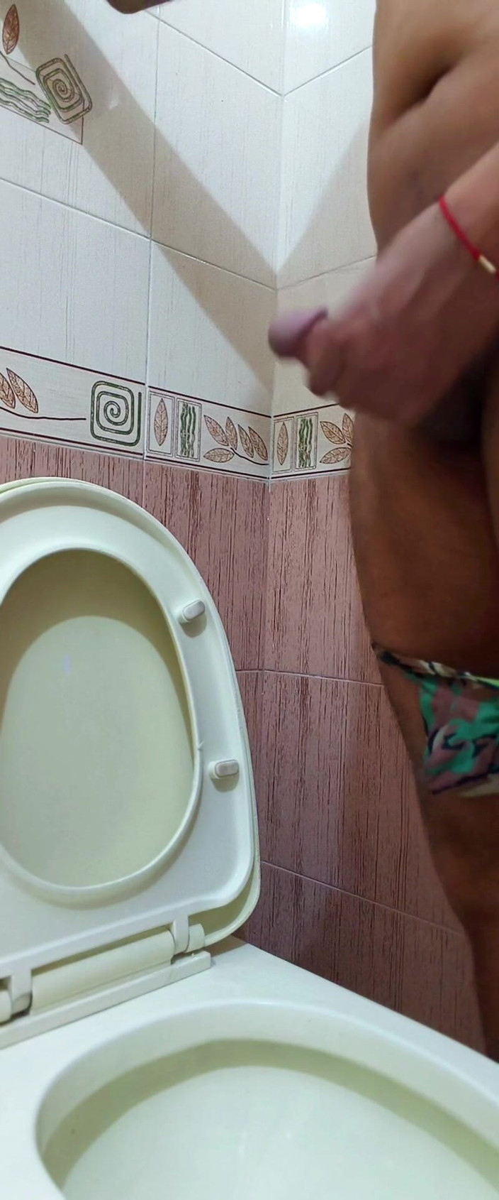 rruh_2024: Ukázala jsem svému příteli mého ptáka a masturbovala jsem, pak...