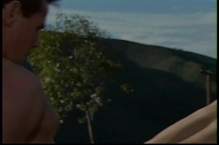 Perfect Porno: Pelacur gemuk berhubungan seks di luar ruangan