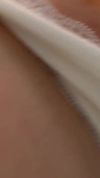 Omg!! a Bourré Ma Culotte Avec Sa Jambe Droite Dans Le Bus. Passe-temps Sale