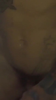 Jovem Travesti Linda Peitinhos Gostosos Dando O Cuzinho Pro Tatuado Dotado