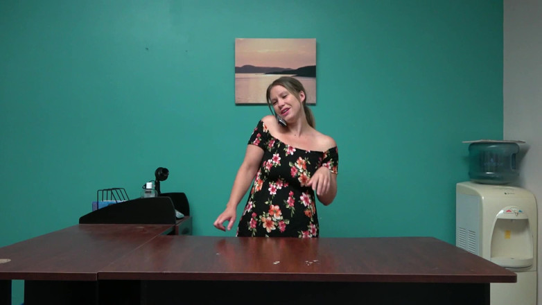 Jerky Girls: Bossy Danielle Tom 1 Z Udziałem Danielle