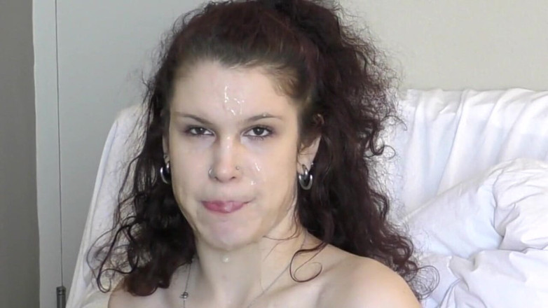 Real Amateur Sluts: Двойное проникновение Sara Indeep в тройничке!