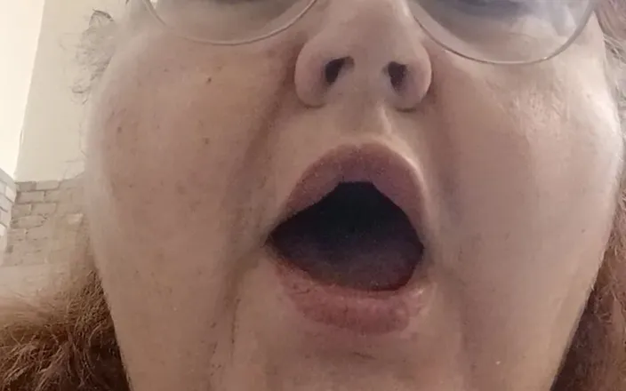 BBW nurse Vicki adventures with friends: Requested Clip Loud kissing by self