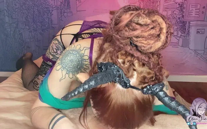 Olivia Jarden: Vánoční deepthroat dárek od paní Krampus