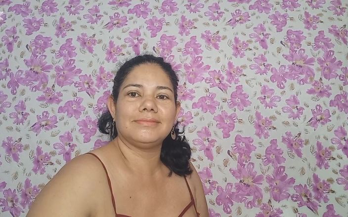 Valkyrieandluigy: Iubita amatoare de sex anal filmat acasă
