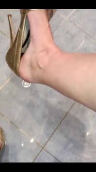 How Sexy Thongs Should Be Treated, Agree!