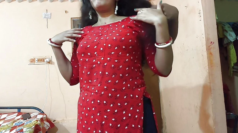 Sona bhabhi: La ragazza del villaggio indiano è stata dura xxxx scopata dal...