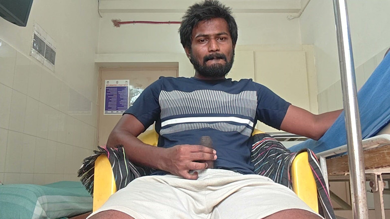 KUMBHA MANOJ KUMAR: Xhard - Village Hospital Bed Repair