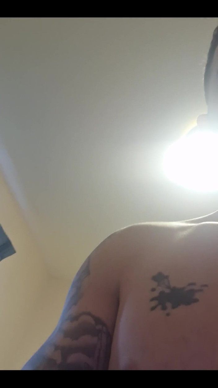 Englishtom20vip: 我忍不住你让我如此饥渴